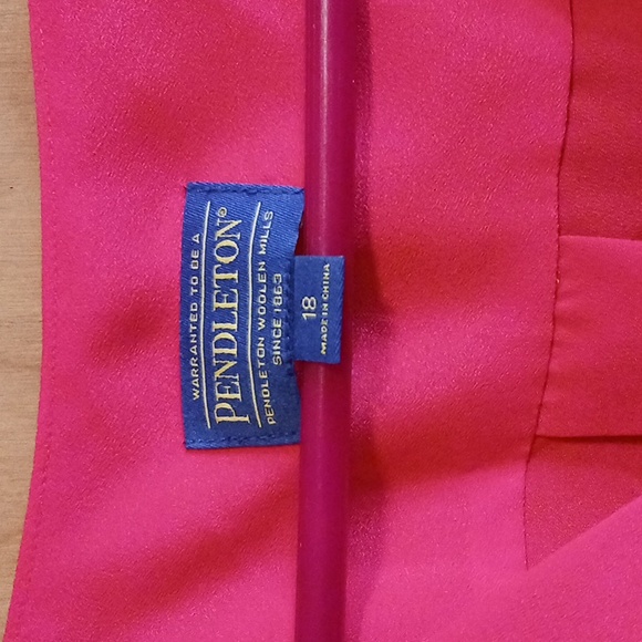 Pendleton Top - Picture 4 of 5